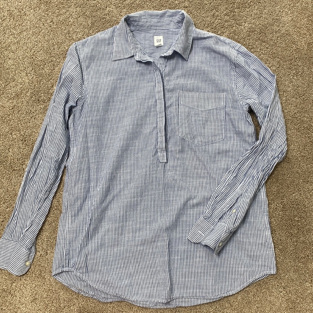 Gap Shirt